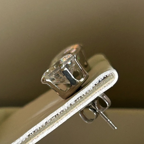 New. Earring Sets All for $20 - Picture 2 of 6